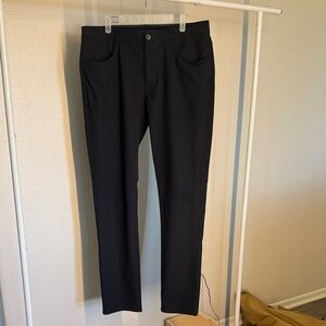 Vuori Meta Pant Slim Fit